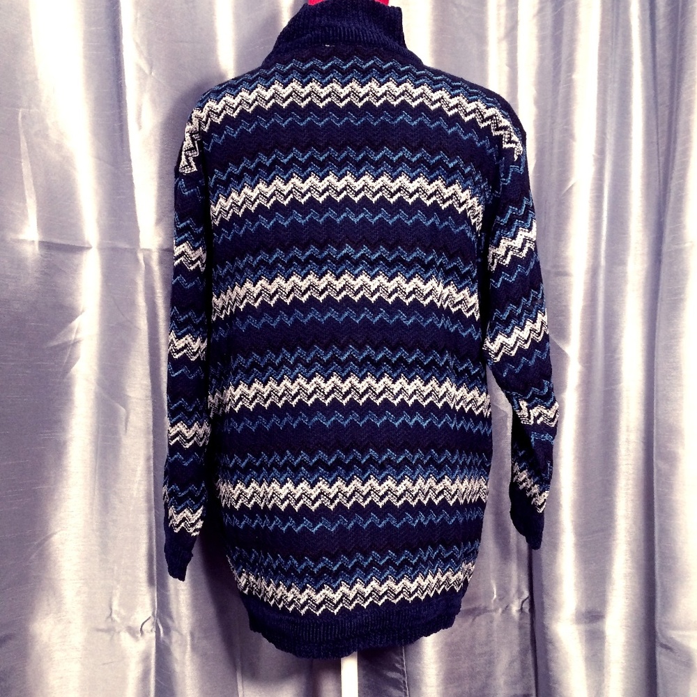 NEW Liz Claiborne Chenile Tunic Top Sweater
